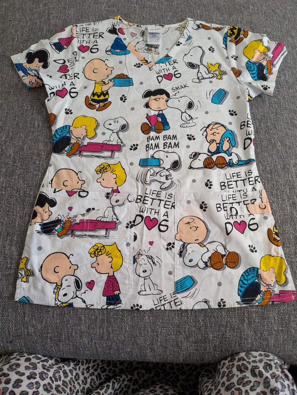 Peanuts Snoopy Charlie Brown Women's V-Neck Short Sleeve Print Scrub Top TF638